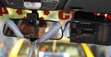 tecnologia y seguridad en los taxis portenos