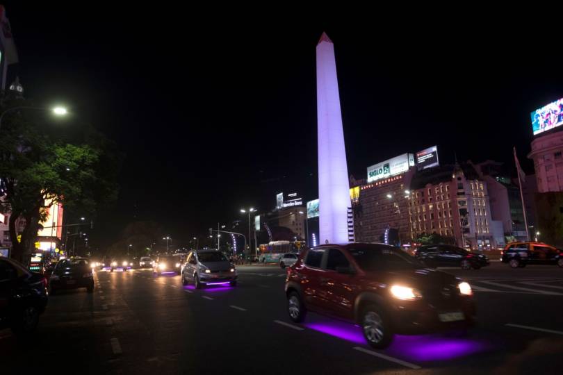 axion-lanzaminto-quantium-obelisco