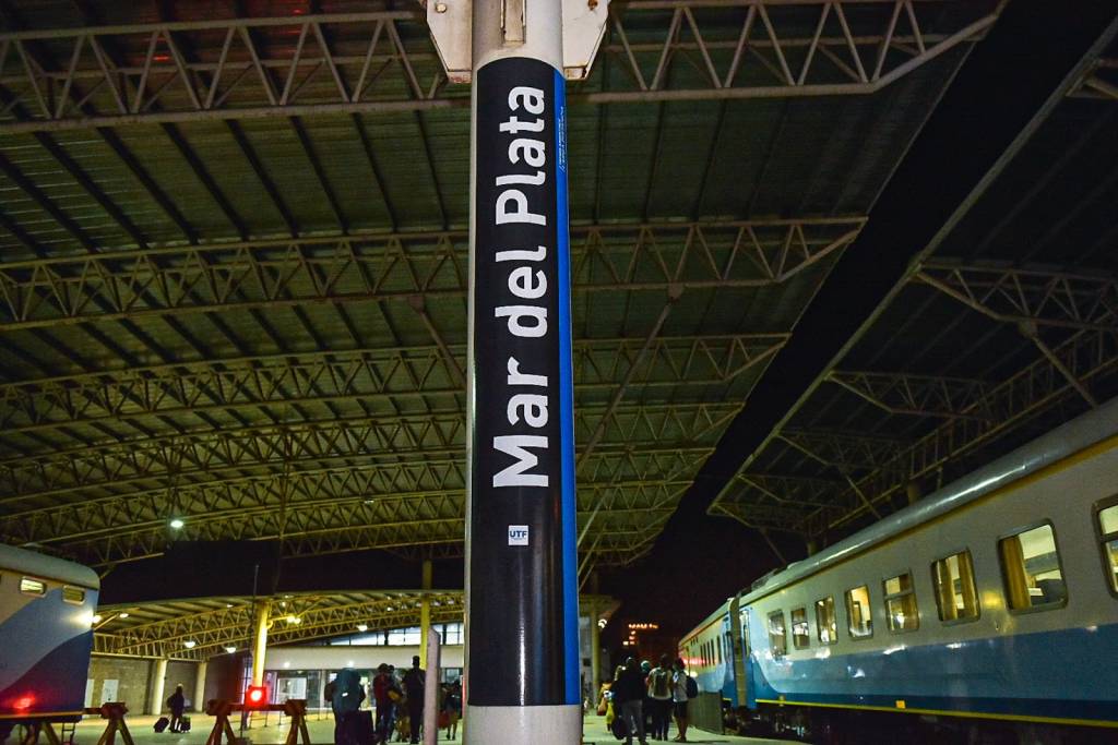 trenes-argentinos-larga-distancia-estacion-mar-del-plata